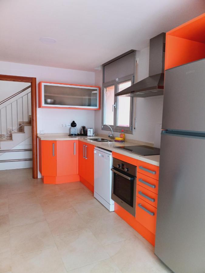 Chalet Amplio Con Jardin Y Zona Barbacoa. Reus Eksteriør bilde