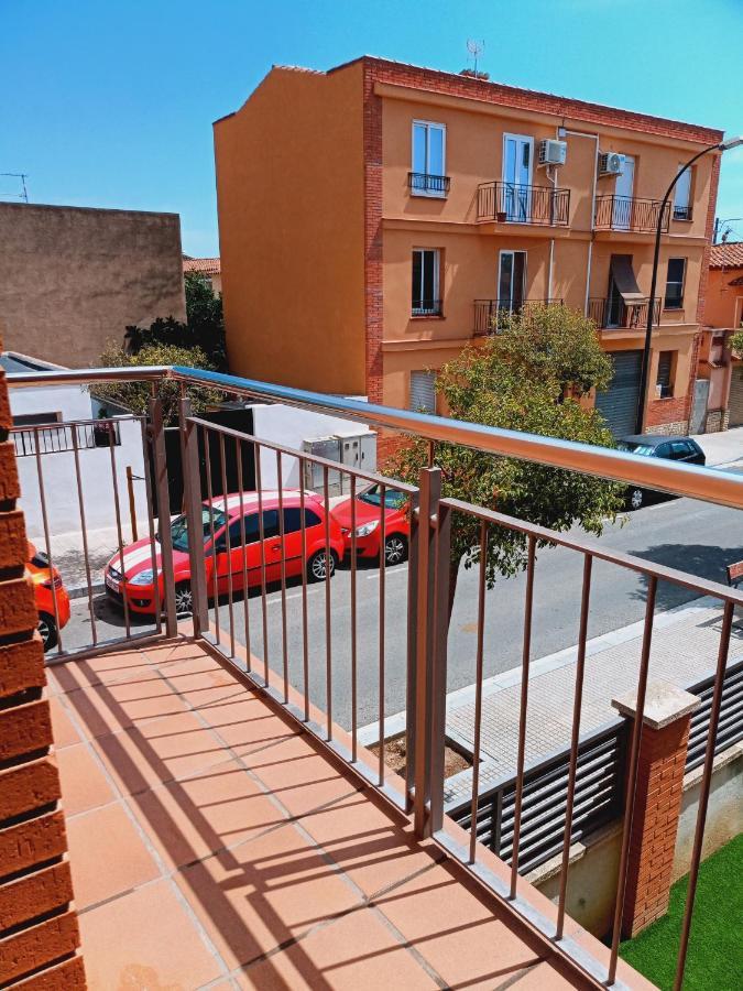 Chalet Amplio Con Jardin Y Zona Barbacoa. Reus Eksteriør bilde