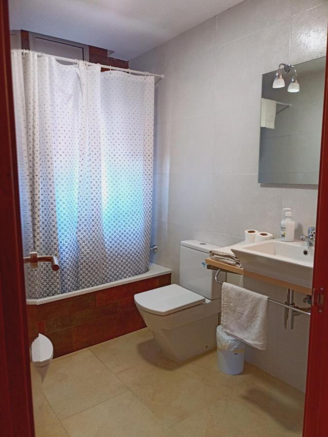 Chalet Amplio Con Jardin Y Zona Barbacoa. Reus Eksteriør bilde
